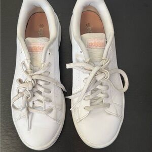 adidas Women's Advantage Base sneaker in White and Glow Pink Size 8